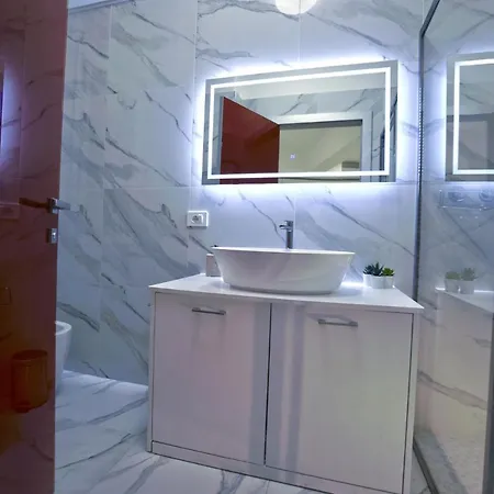 The Siva - Via Fiume, 29 * Sanremo