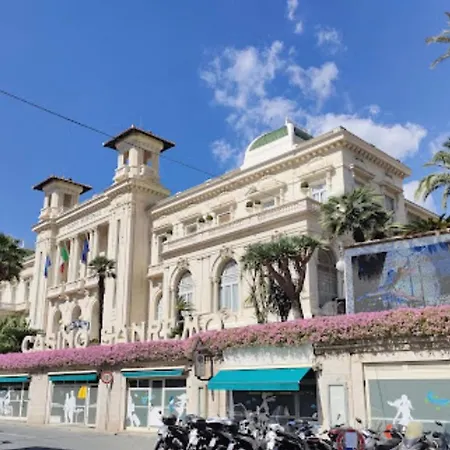 The Siva - Via Fiume, 29 *